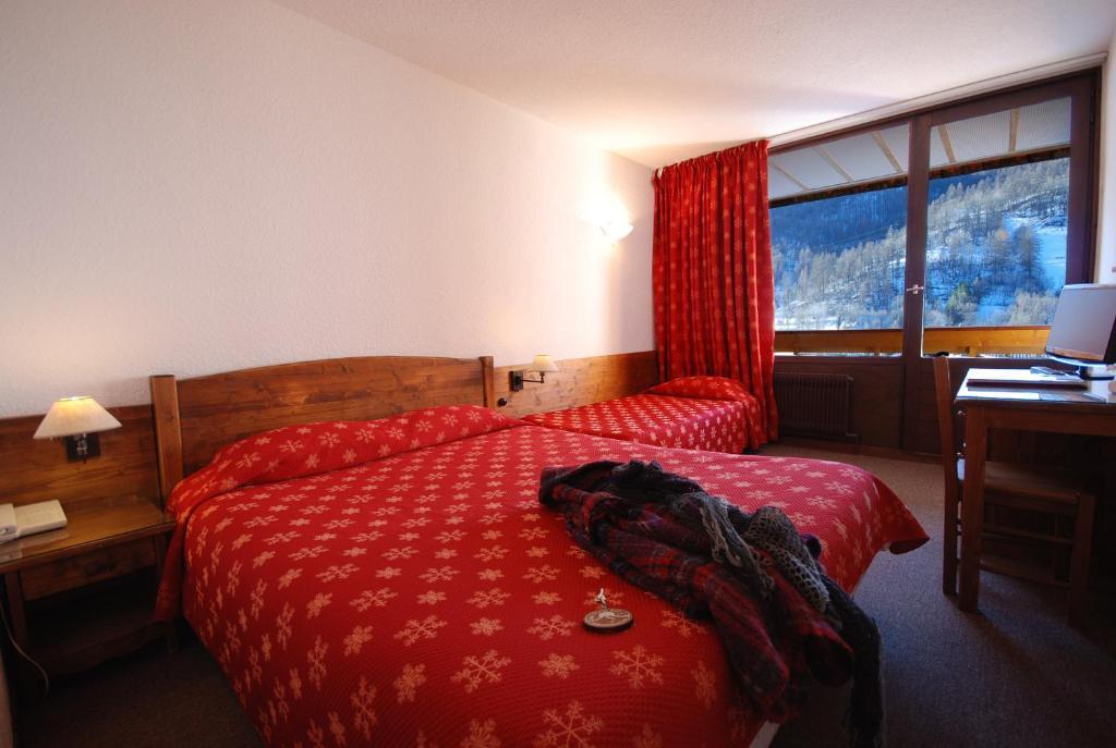 Hotel Plein Sud Serre Chevalier Kamer foto